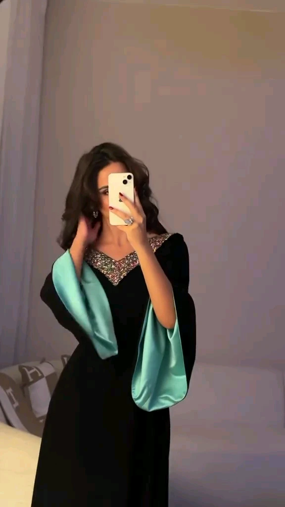 فستان لكرا على تفتة استرتش