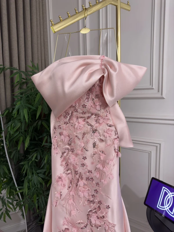 فستان ميكادو