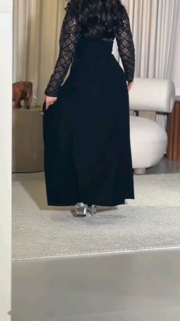 فستان لكرا استرتش