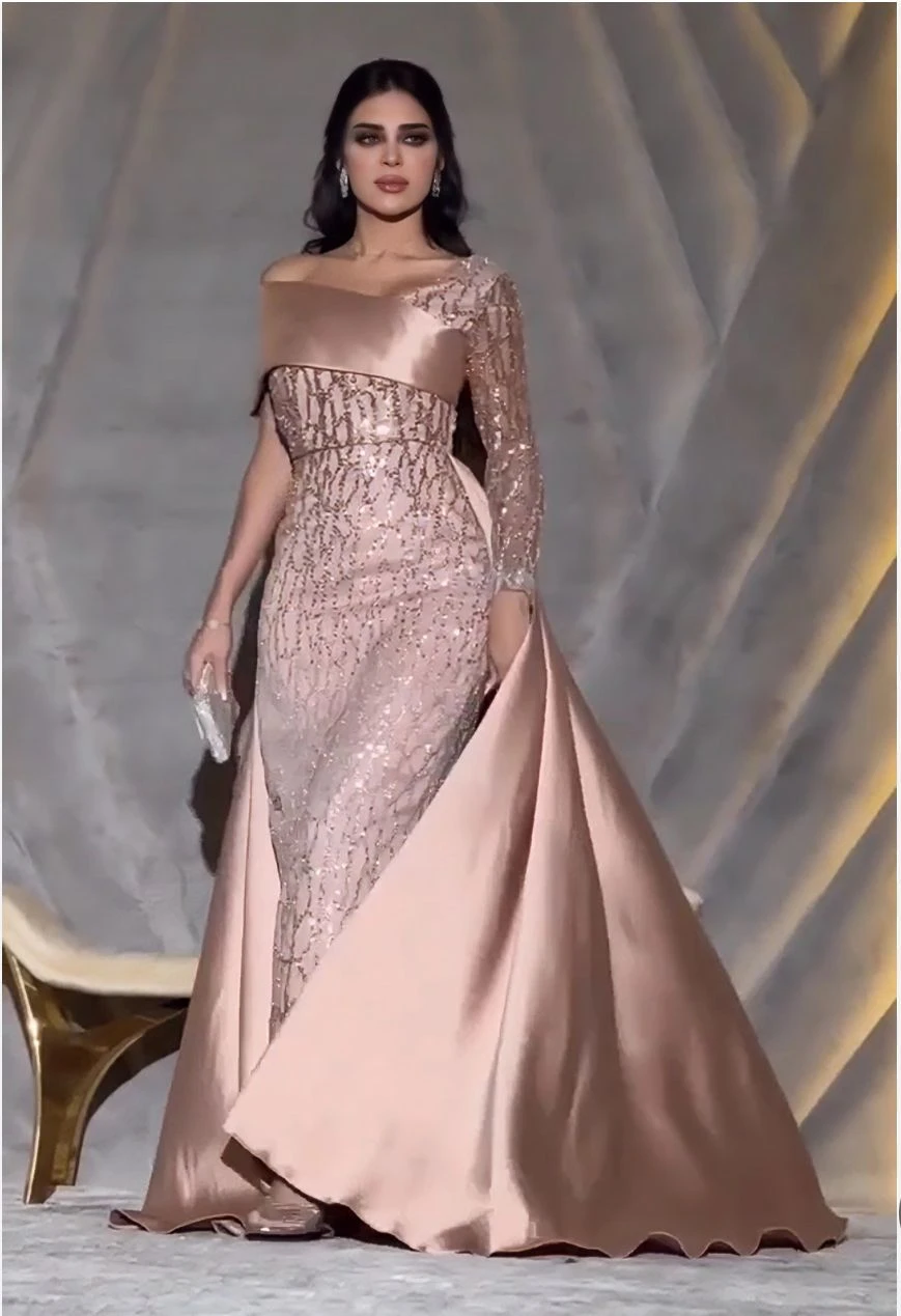 فستان ميكادو