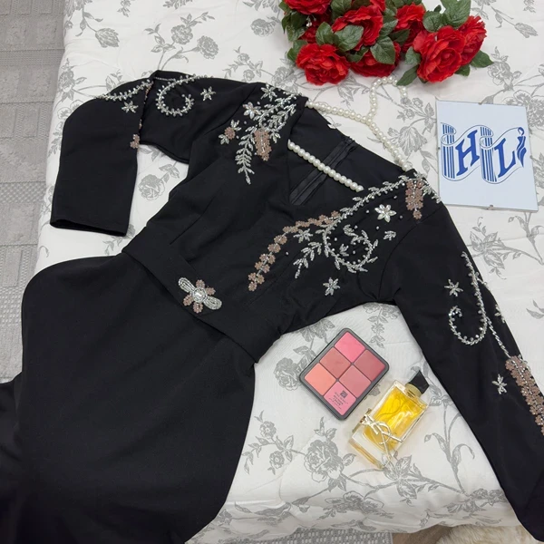 كريب استرتش + تطريز