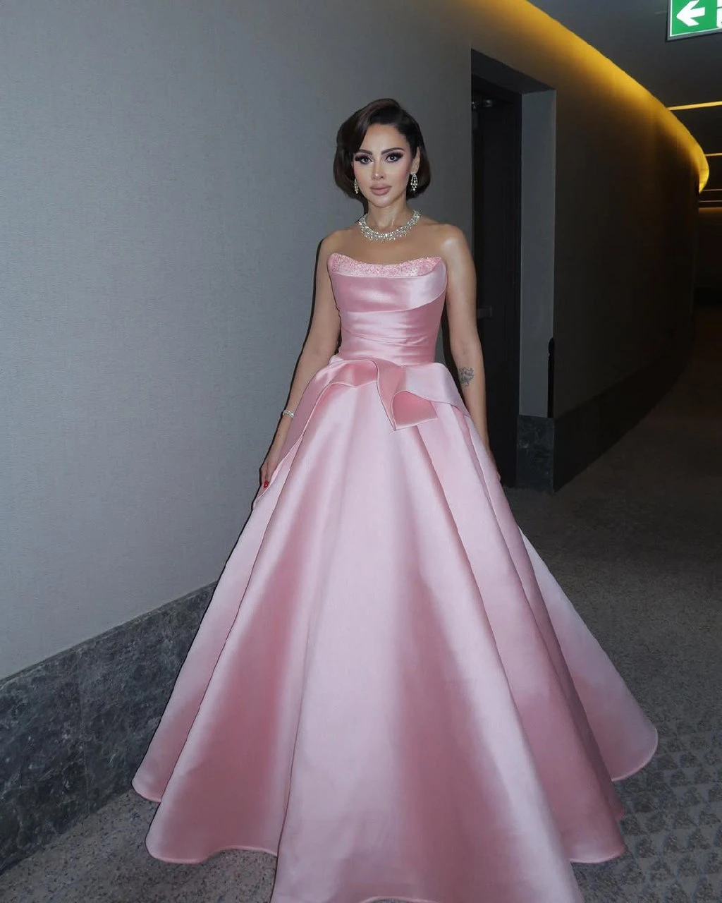 فستان ميكادو